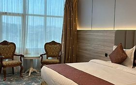 فندق سديم الفجر للأجنحة الفندقية